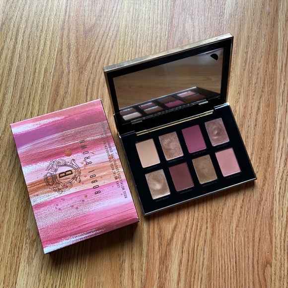 Bobbi Brown Other - Bobbi Brown - Luxe Metal Rose Eyeshadow Palette